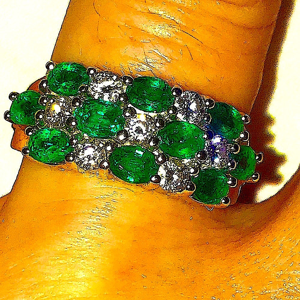 14 kt Colombian Emerald & Diamond Ring